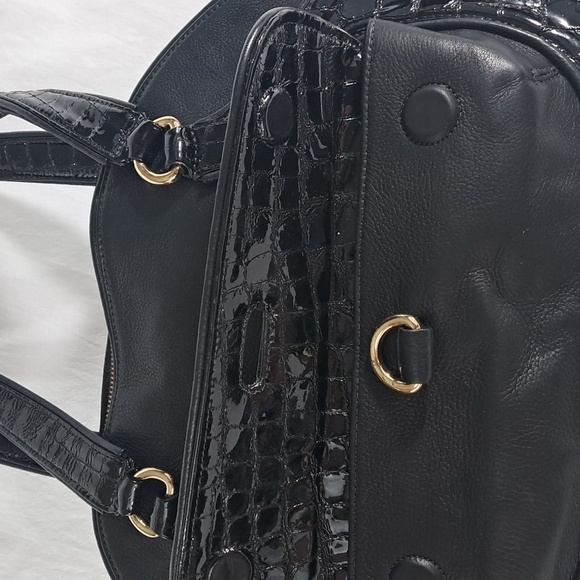 ZINA EVA Black textured vegan leather tasseled zipper closure - Picture 2 of 13